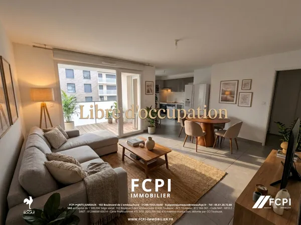Appartement trois pièces 72.05 m2 - BEAUZELLE
