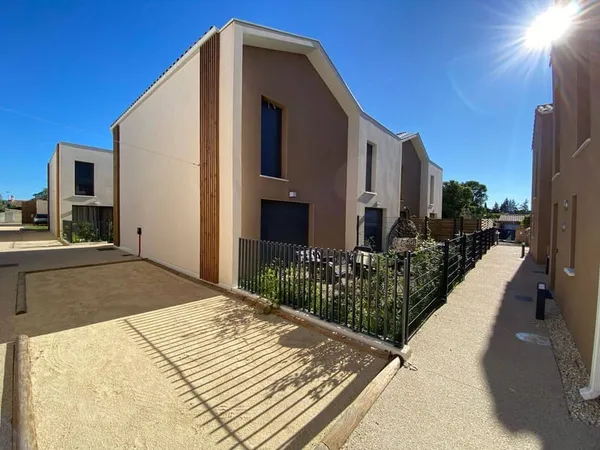 Maison 4 pièces 85 m²
