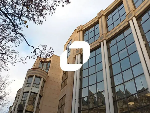 Bureaux 191 m²