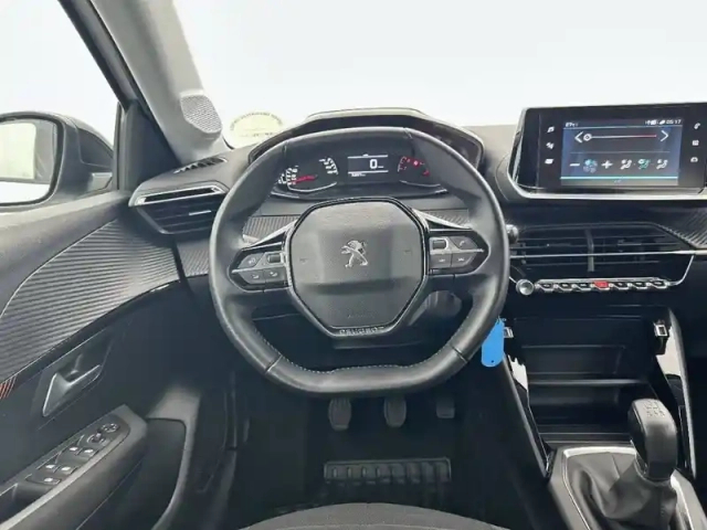 Peugeot 208 puretech 75 s&amp;s bvm5 — photo 9