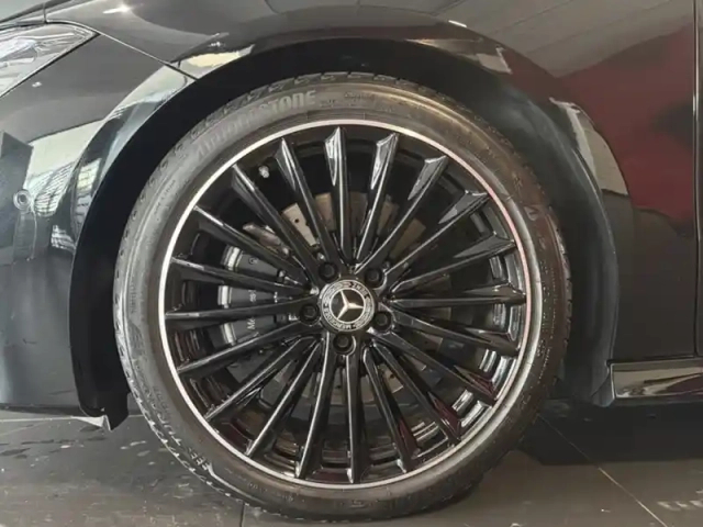 Mercedes Cla 200 d coupé — photo 26