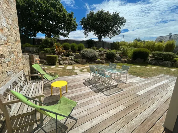 Maison 10 pièces 300 m²