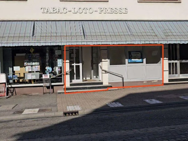 Loue local commercial 60m² axe principal Wimmenau