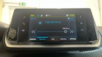 Peugeot 208 e-208 136ch Style — photo 19
