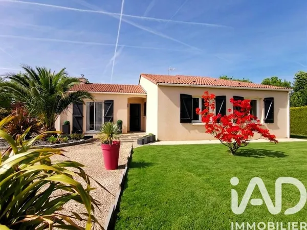 Maison de plain-pied 6 pièces 131 m²