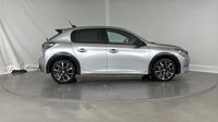 Peugeot 208 1.2 PureTech 130ch S&S GT EAT8 — photo 4
