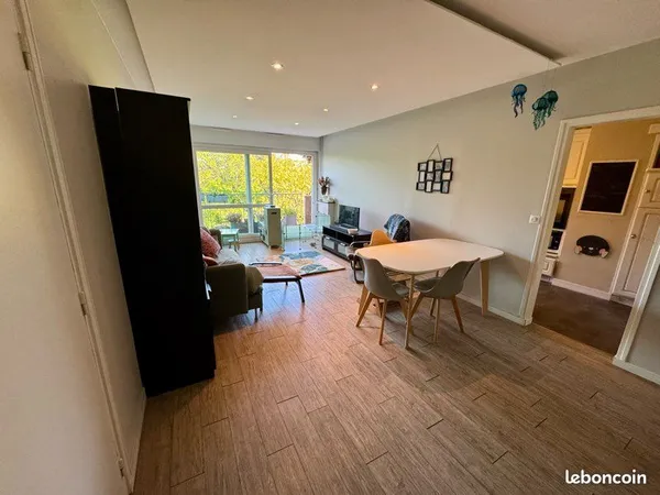 Saint-Herblain — T4 lumineux de 85 m² avec balcon, cave et parking