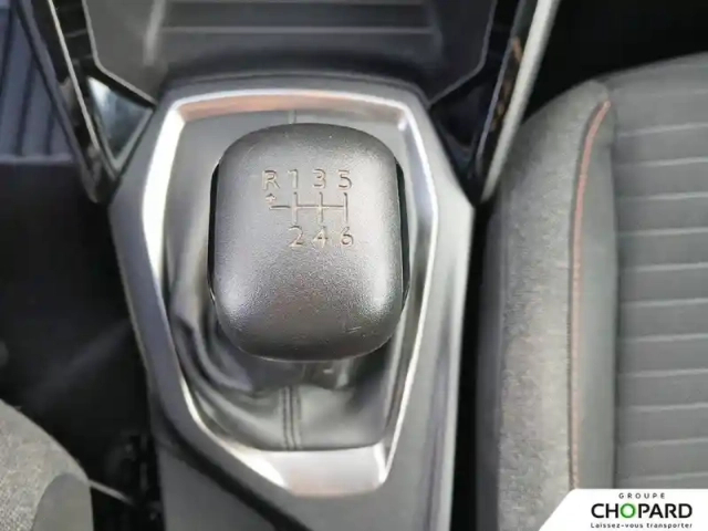 Peugeot 208 puretech 100 s&amp;s bvm6 — photo 19