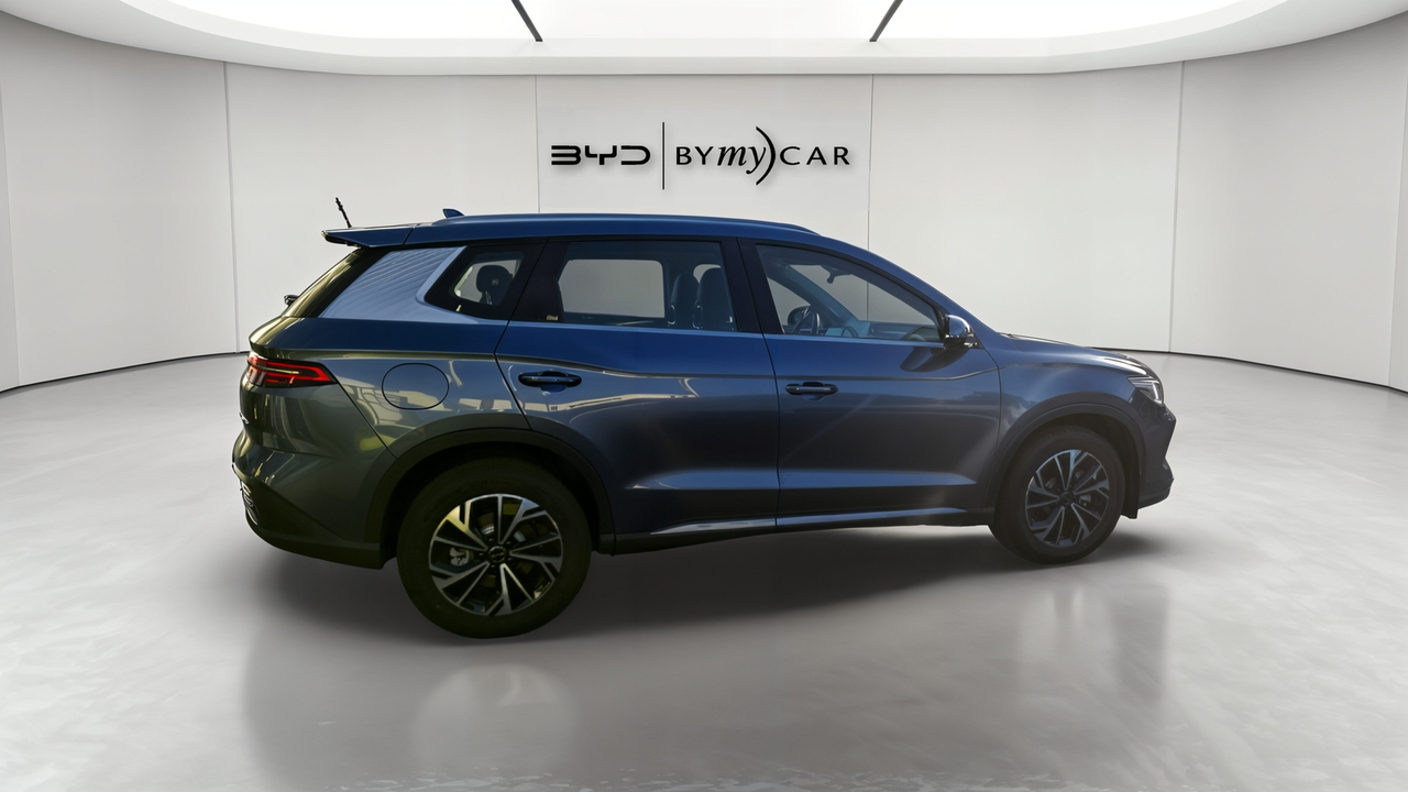 BYD Sealion 5 1.5l DM-i 212 ch PHEV — photo 6