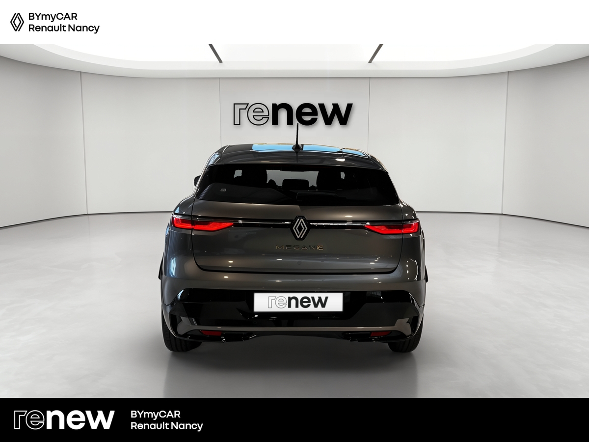 Renault Megane E-Tech EV60 220 ch super charge — photo 4