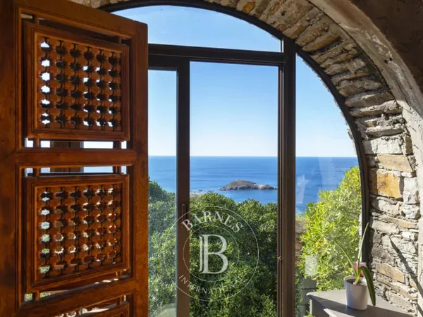 Cap Corse, Centuri, Villa vue mer, 3 chambres, patio, proche pl