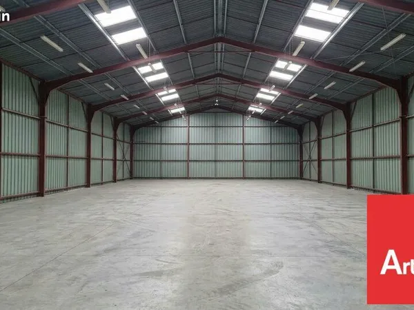 LOCAL D'ACTIVITE 787 m² ASLONNES