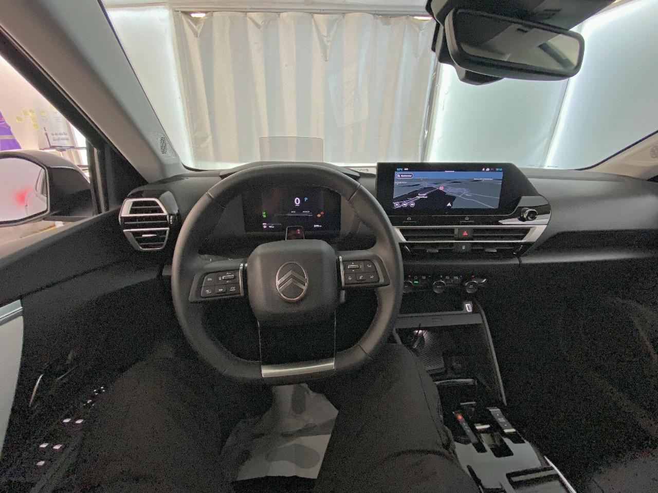 Citroën C4 X hybride 145 ch e-dcs6 max — photo 12