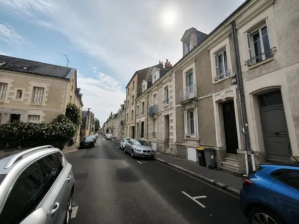 Maison de caractère de 121 m2 à 100 mètres du Jardin des Pré