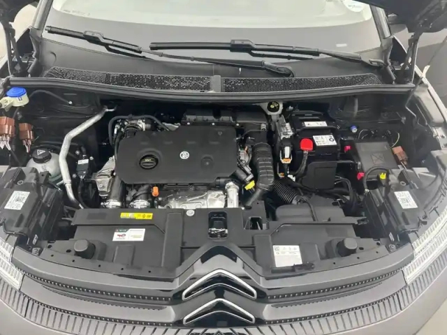 Citroën C5 Aircross bluehdi 130 eat8 — photo 29