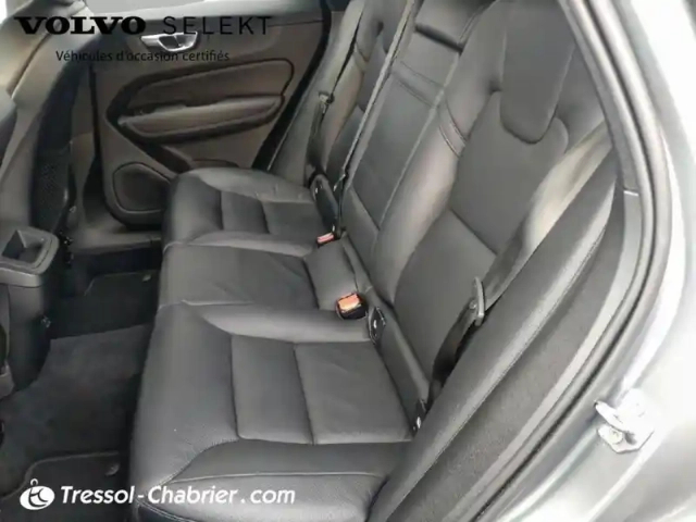 Volvo Xc60 b4 (diesel) 197 ch geartronic 8 momentum business — photo 23