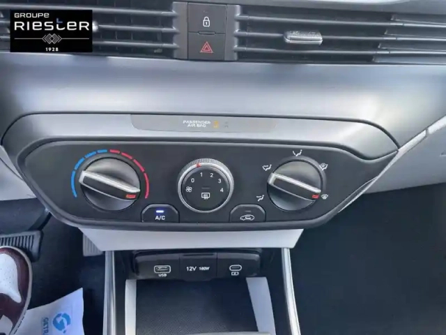 Hyundai I20 1.0 t-gdi 100 dct-7 hybrid 48v — photo 18