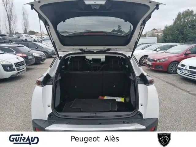 Peugeot 2008 puretech 130 s&amp;s eat8 — photo 6
