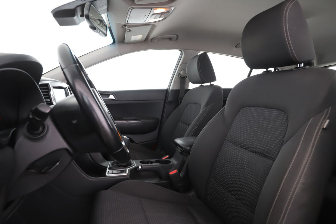 Kia Sportage 1.7 CRDi Active 2WD — photo 9