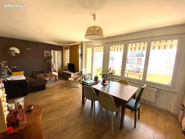 Appartement 4 pièces 83 m²