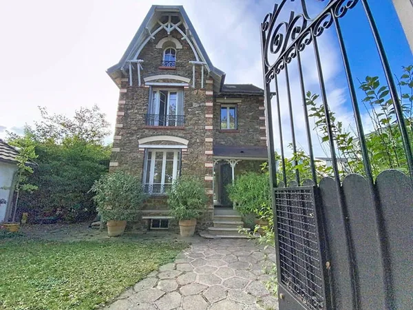 Maison 6 pièces 100 m²