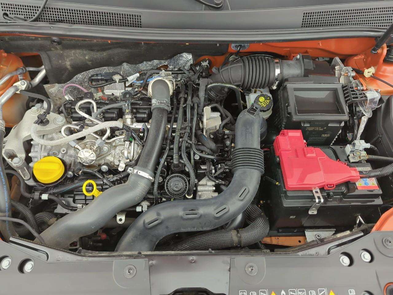 Dacia Duster tce 150 fap 4x2 edc confort — photo 16