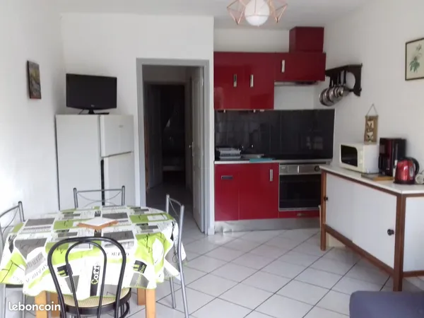 Location f2 meublé grau d'agde