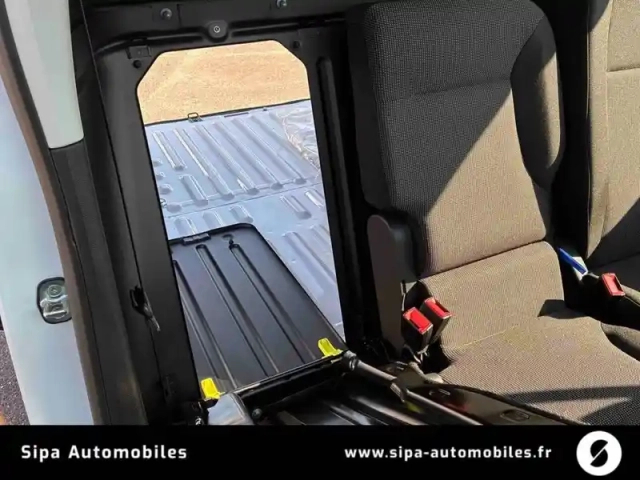 Fiat Doblo fourgon m diesel 100 ch manuelle — photo 39