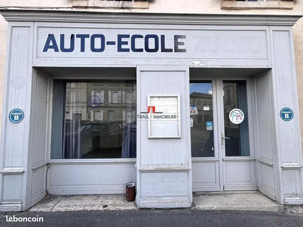 Local 34 m² SAINT-ANDRE-DE-CUBZAC