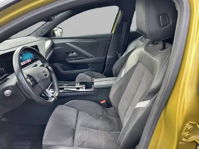Opel Astra 1.2 turbo 130 ch bva8 — photo 32