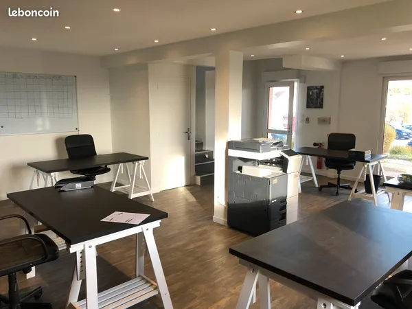 Bureau 140 m² maison indépendante