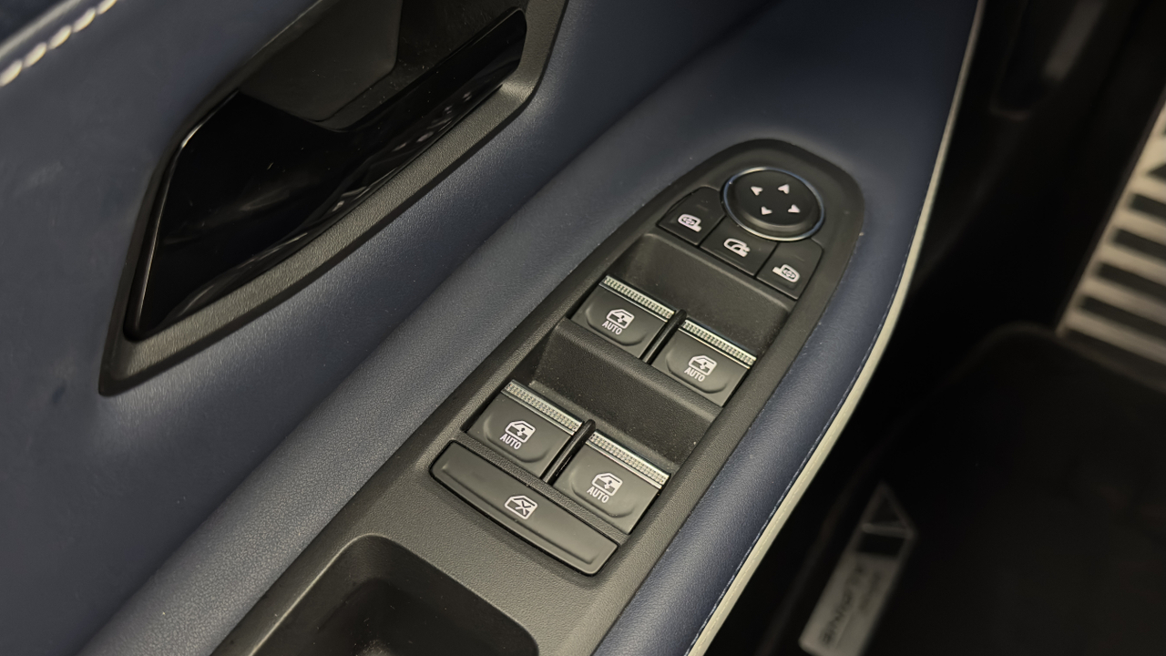 Alpine A290 — photo 16