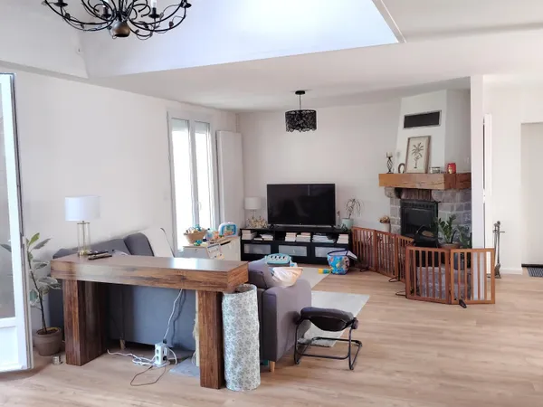 Maison 6 pièces 140 m²