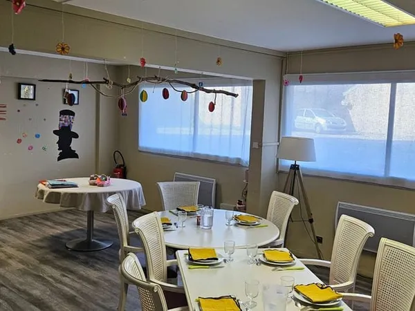 Bureau 122 m²