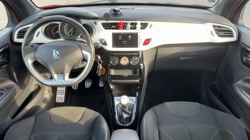 DS DS3 1.6 BlueHDi 100 - Sport Chic – 2016 – 169464 km – Diesel – Boîte Manuelle — photo 31