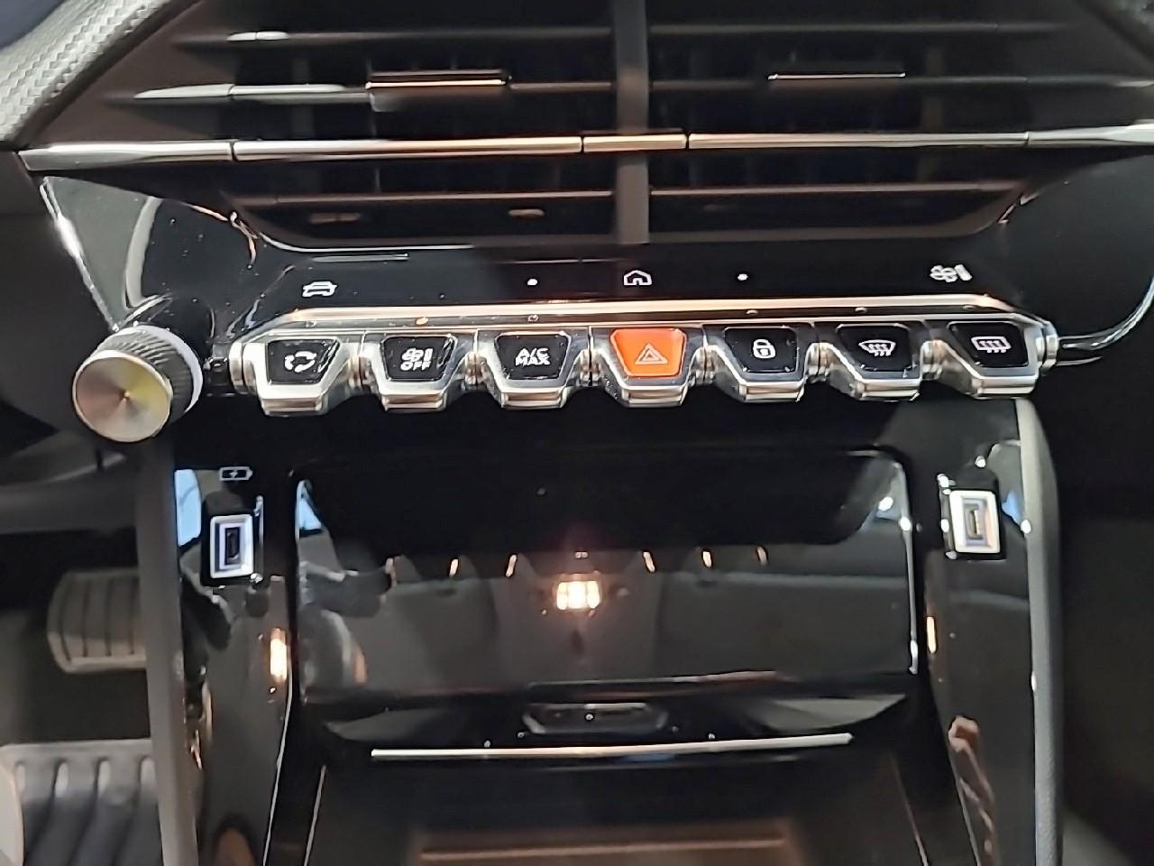 Peugeot 208 hybrid 100 e-dcs6 allure — photo 19