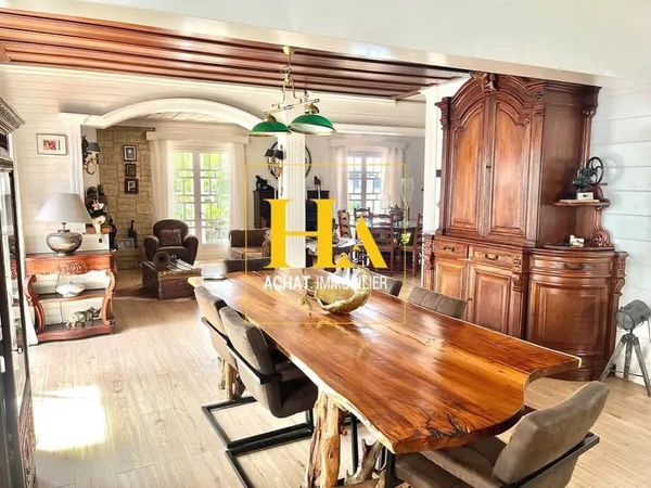 Maison 4 pièces 250 m²