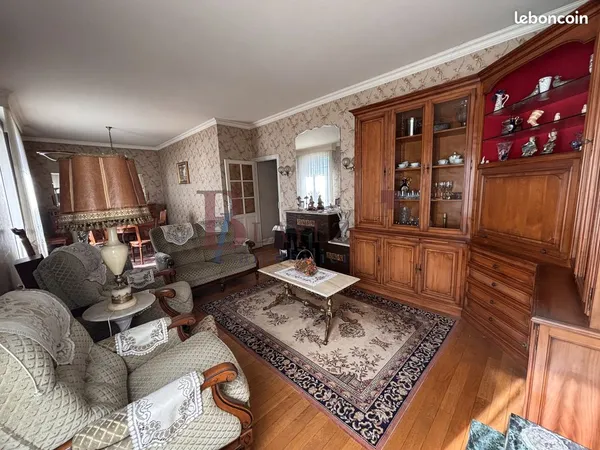 Maison 7 pièces 167 m²