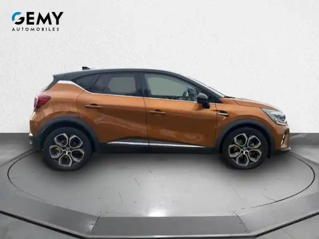 Renault Captur e-tech 145 - 21 — photo 4