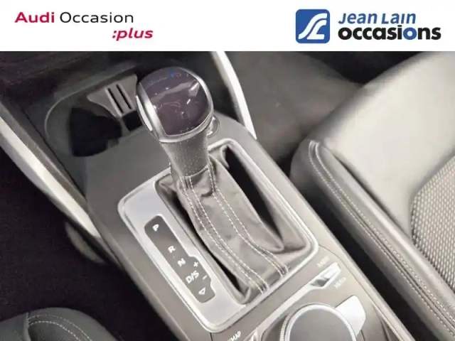 Audi Q2 35 tfsi 150 s tronic 7 — photo 13