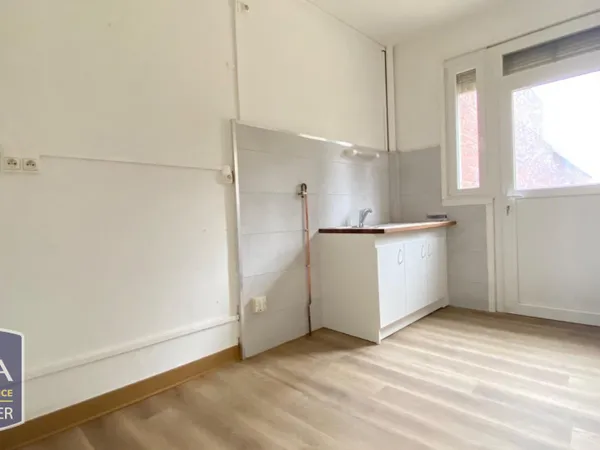 Appartement T2 en rdc proximité gare de Douai