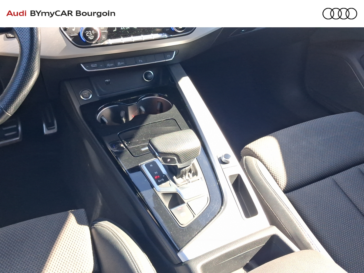 Audi A4 Avant 40 TDI 204 S tronic 7 Quattro — photo 17