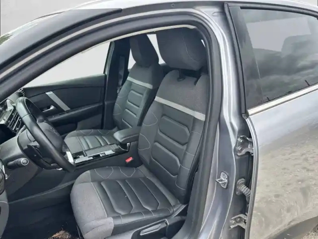 Citroën C4 puretech 130 s&amp;s eat8 — photo 11