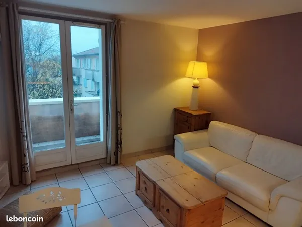 Location meublée T2 avec climatisation