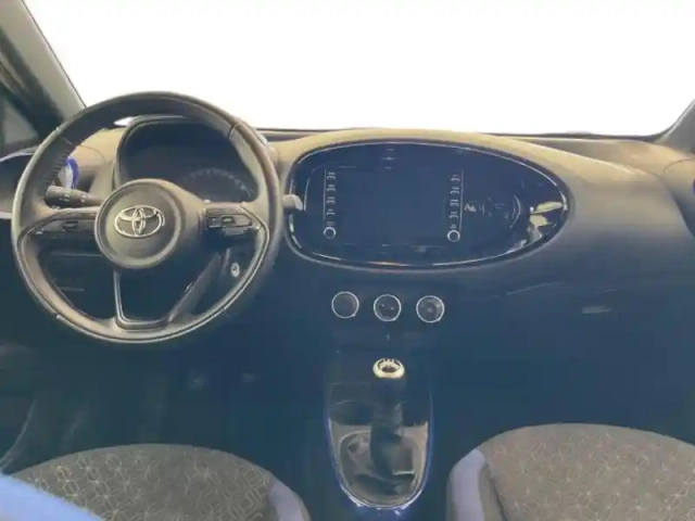 Toyota Aygo X 1.0 vvt-i 72ch design — photo 13