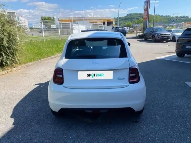 Fiat 500 e 95ch — photo 20