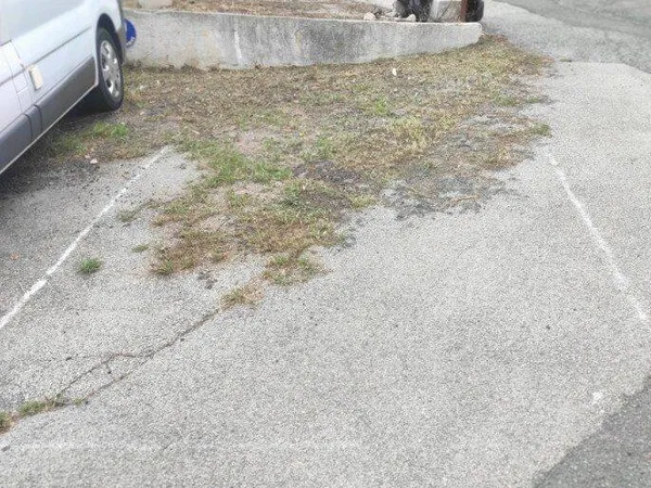 Parking 13 m²