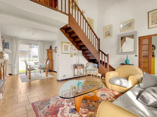 Maison - 115.73m ²