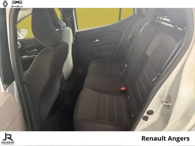 Dacia Sandero 1.0 tce 90ch stepway confort -22 — photo 4