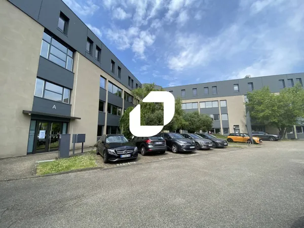 Bureaux 650 m²